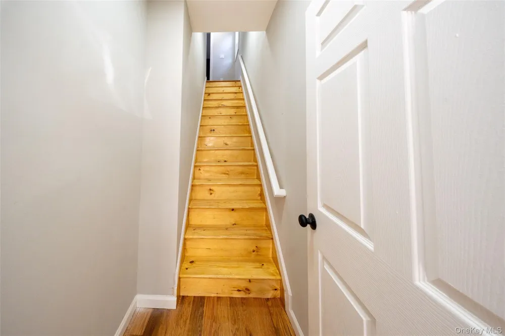 191-29 109th Road Saint Albans, NY 11412