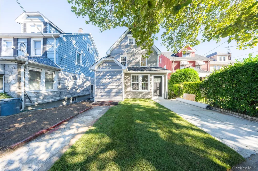 191-29 109th Road Saint Albans, NY 11412
