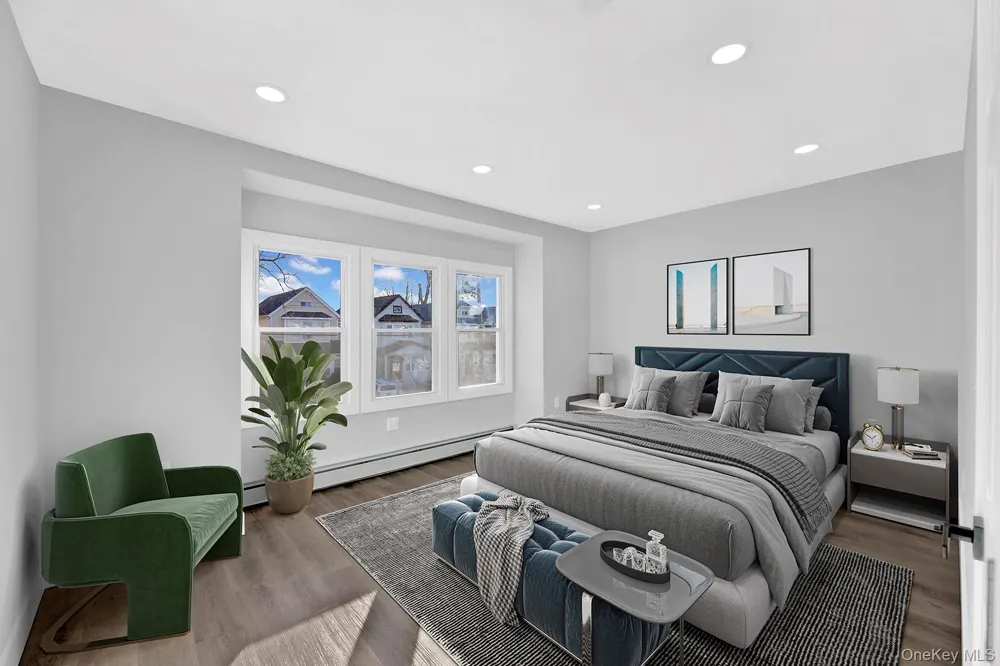 109-20 221st Street Queens Village, NY 11429
