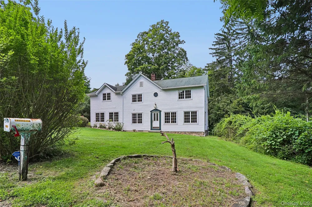 307 McManus Road Patterson, NY 12563