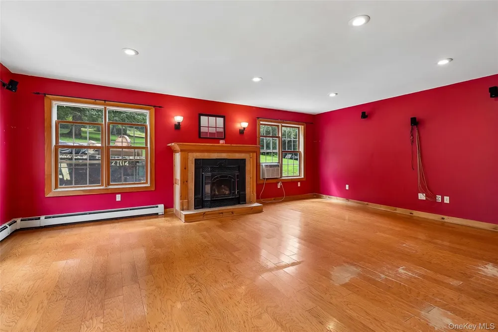 307 McManus Road Patterson, NY 12563