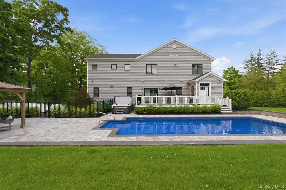 75 Campbell Avenue Suffern, NY 10901
