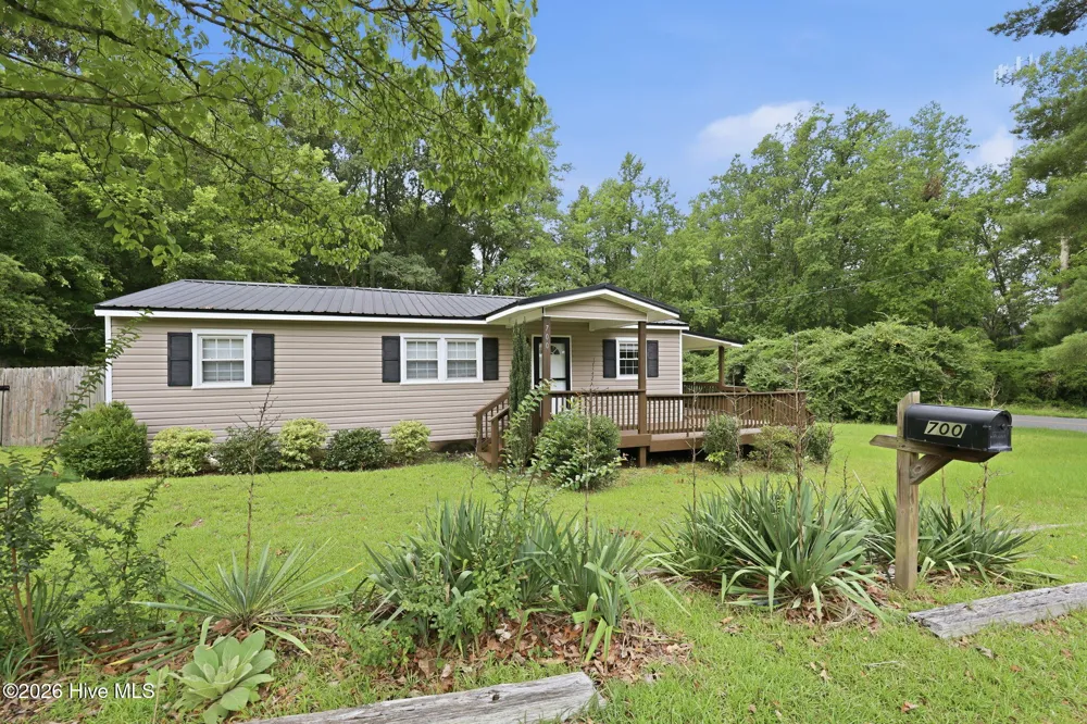700 Harris Street Aberdeen, NC 28315