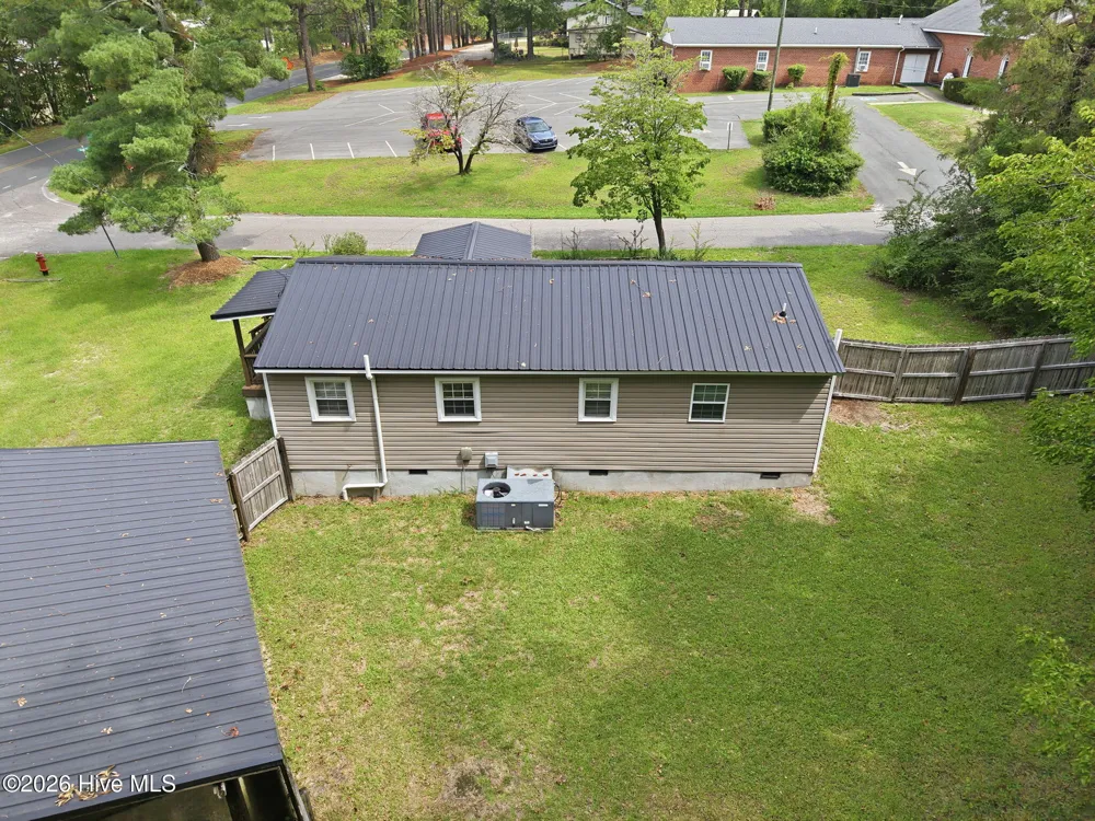 700 Harris Street Aberdeen, NC 28315