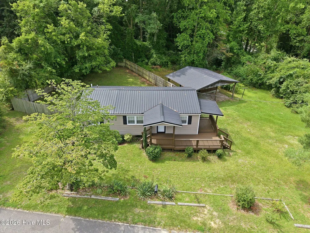 700 Harris Street Aberdeen, NC 28315
