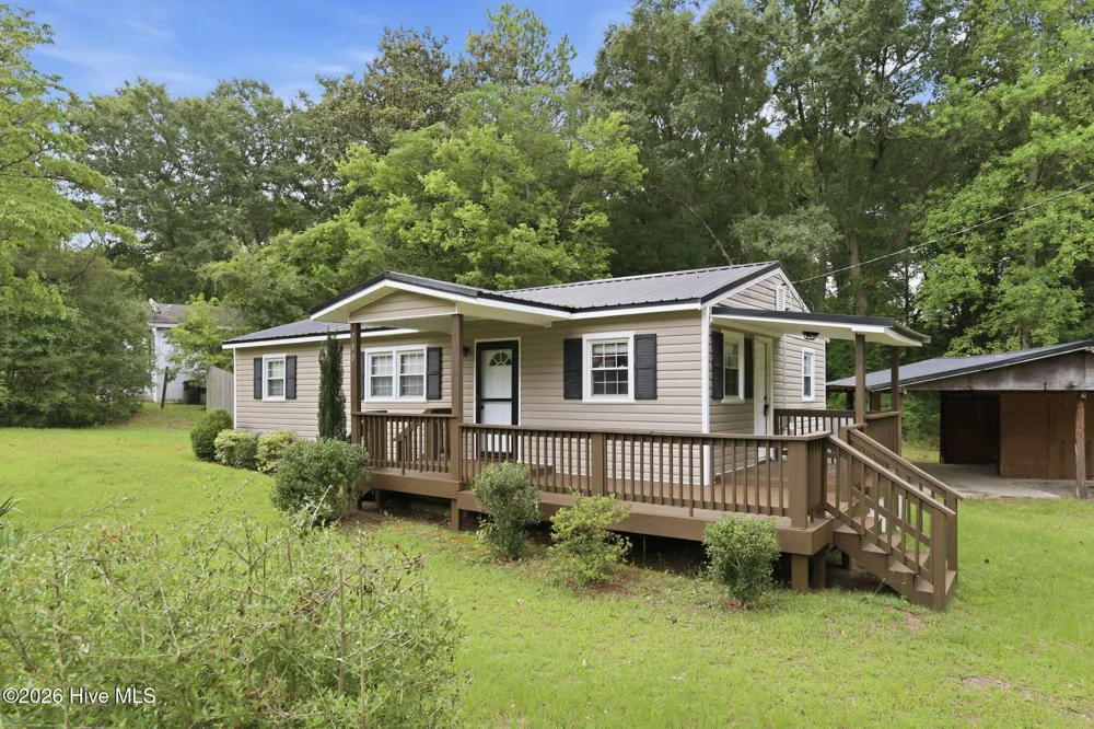 700 Harris Street Aberdeen, NC 28315
