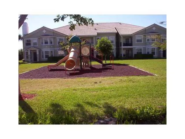 709 Belmont Lane #709 North Lauderdale, FL 33068