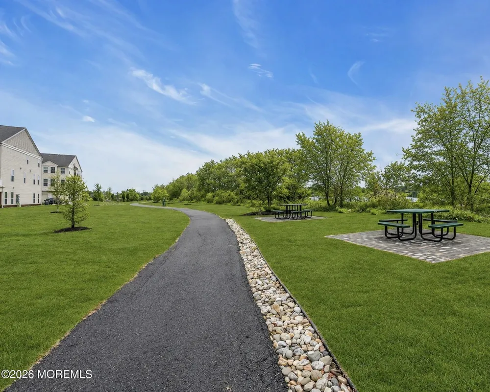 36 Kyle Drive Tinton Falls, NJ 07712