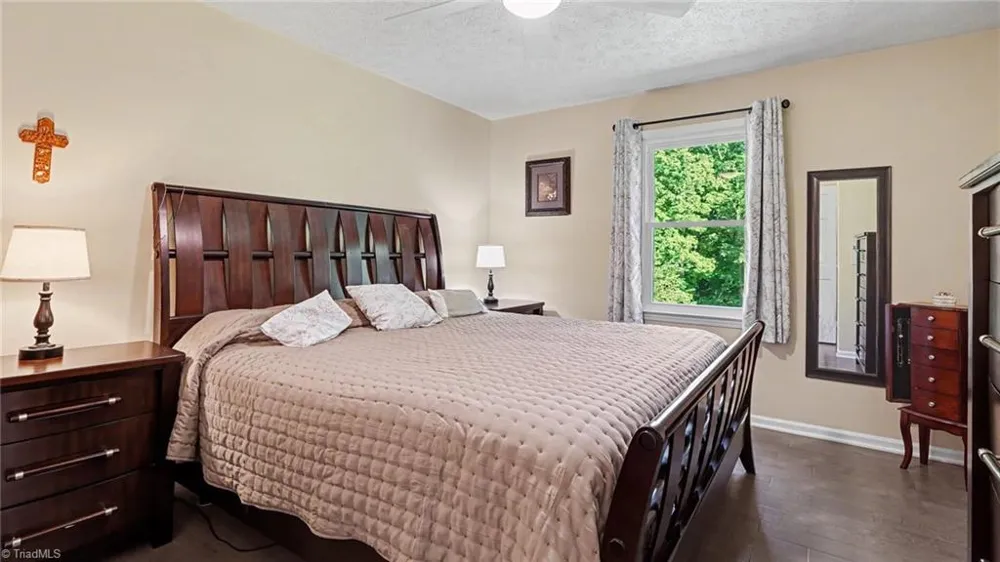 162 Oak Ridge Place Mount Airy, NC 27030