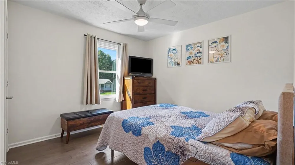 162 Oak Ridge Place Mount Airy, NC 27030
