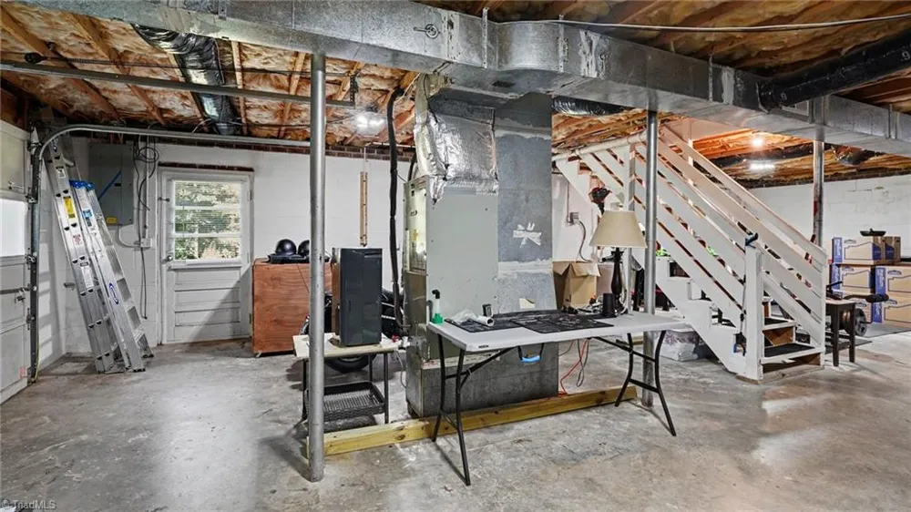 162 Oak Ridge Place Mount Airy, NC 27030