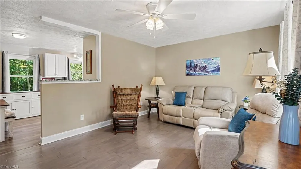 162 Oak Ridge Place Mount Airy, NC 27030