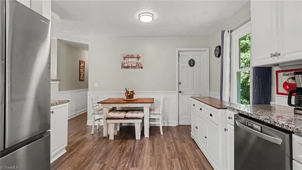 162 Oak Ridge Place Mount Airy, NC 27030