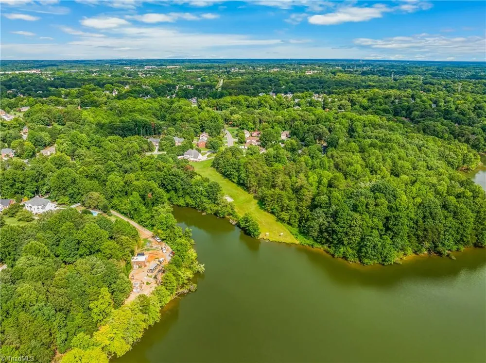 1401 Whites Mill Road High Point, NC 27265
