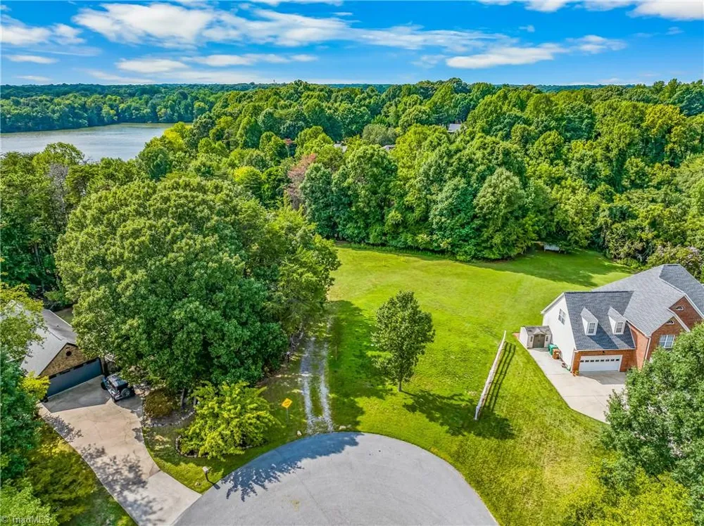 1401 Whites Mill Road High Point, NC 27265
