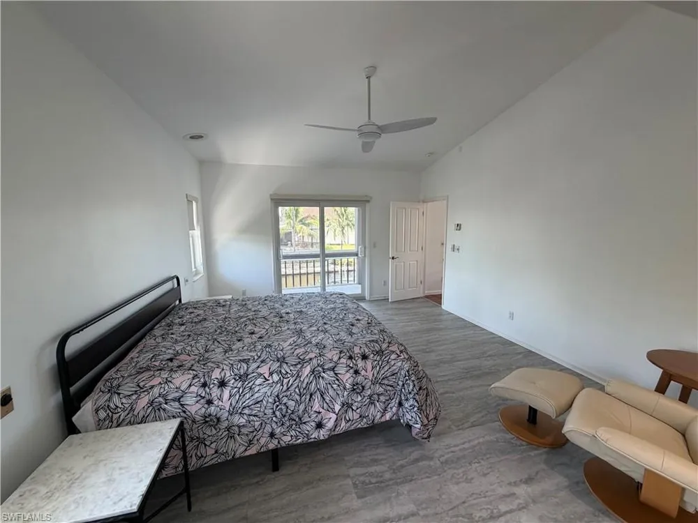 27189 Gasparilla Drive Bonita Springs, FL 34135