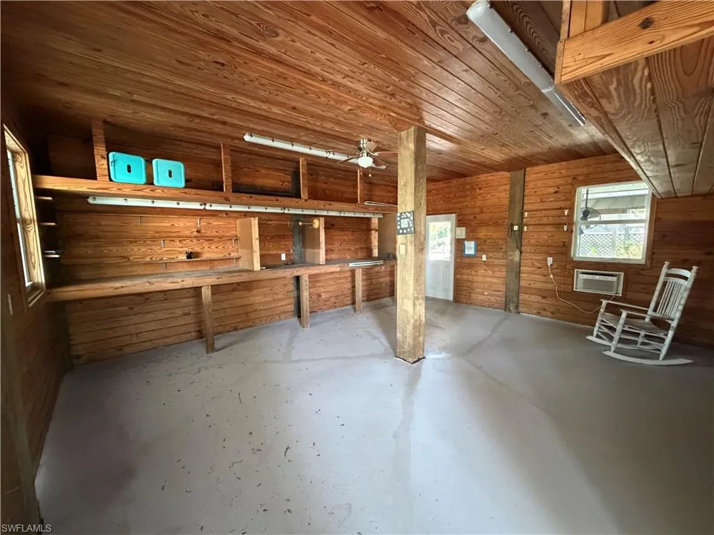 27189 Gasparilla Drive Bonita Springs, FL 34135