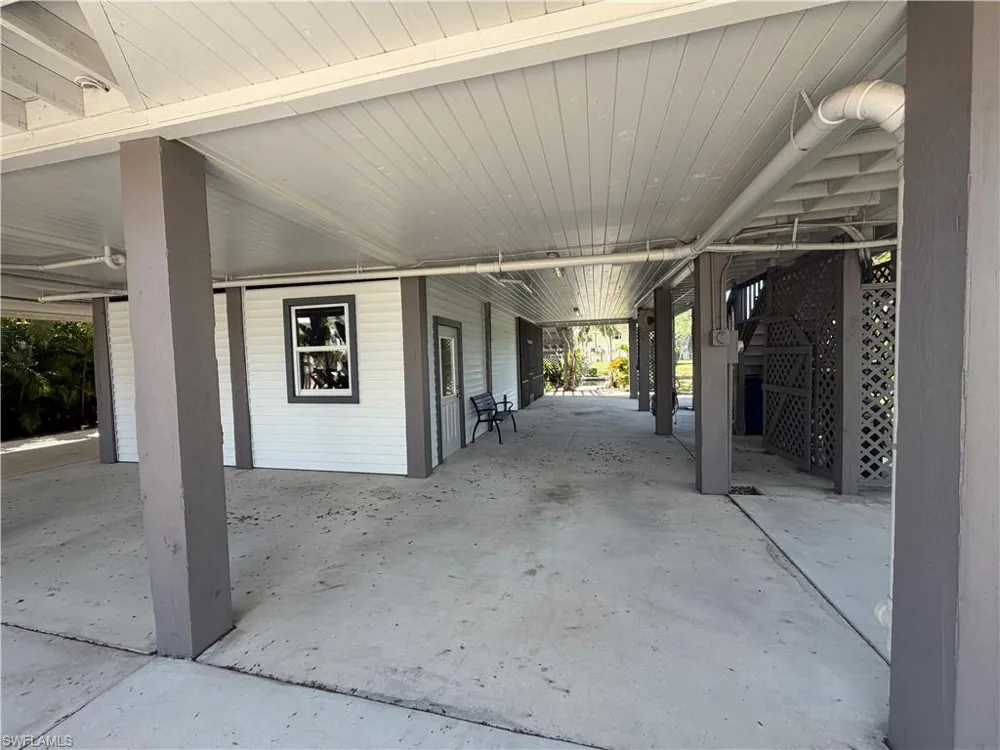27189 Gasparilla Drive Bonita Springs, FL 34135