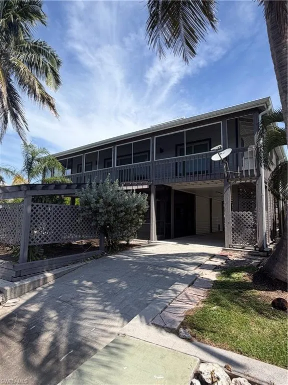 27189 Gasparilla Drive Bonita Springs, FL 34135