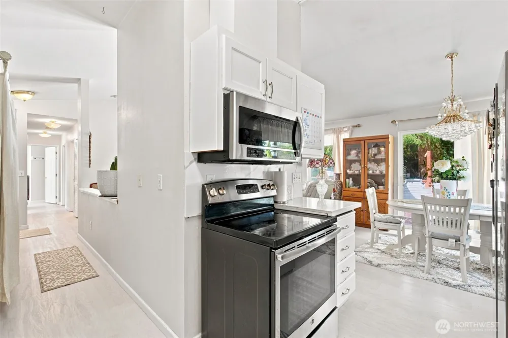 6839 E FILLMORE STREET Port Orchard, WA 98366