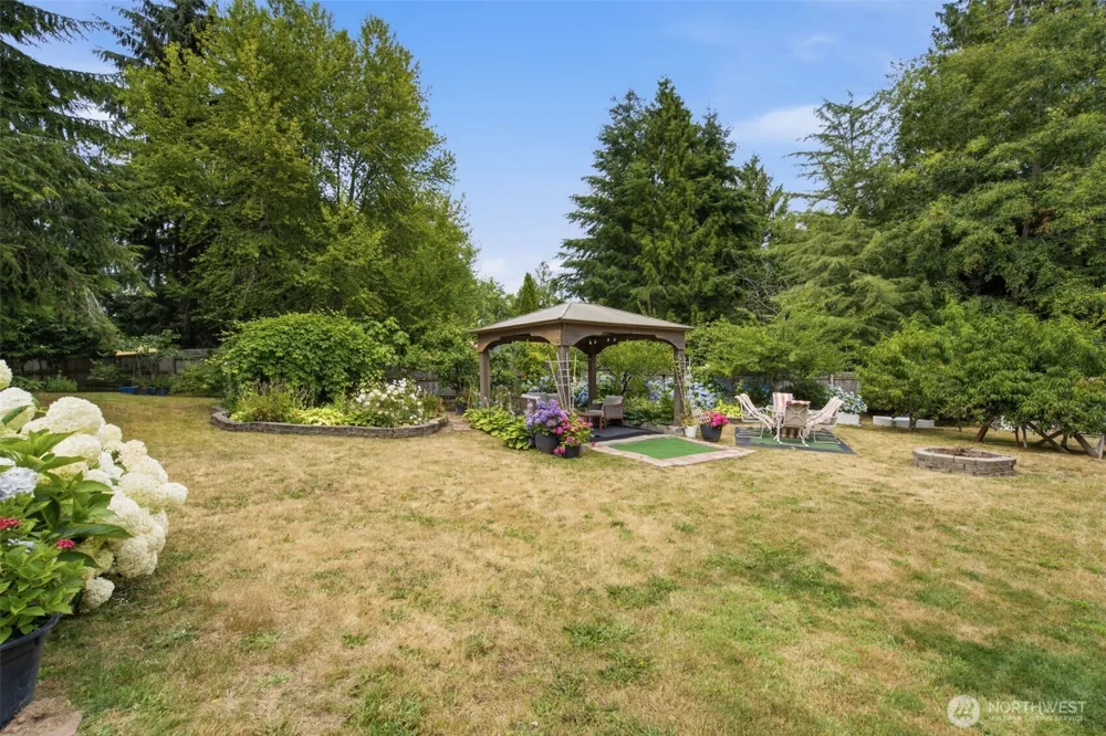6839 E FILLMORE STREET Port Orchard, WA 98366
