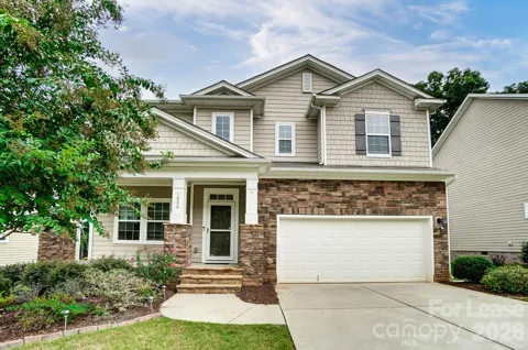 1934 Madeira Circle