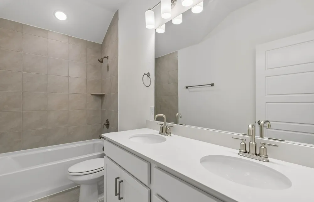 1216 Graydon Street Aubrey, TX 76227