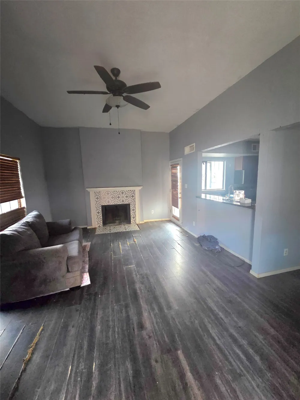 428 Liberty Place Grand Prairie, TX 75052