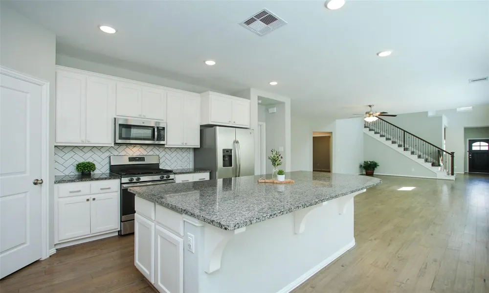 177 Emory Birch Drive Montgomery, TX 77316