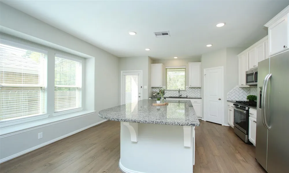 177 Emory Birch Drive Montgomery, TX 77316