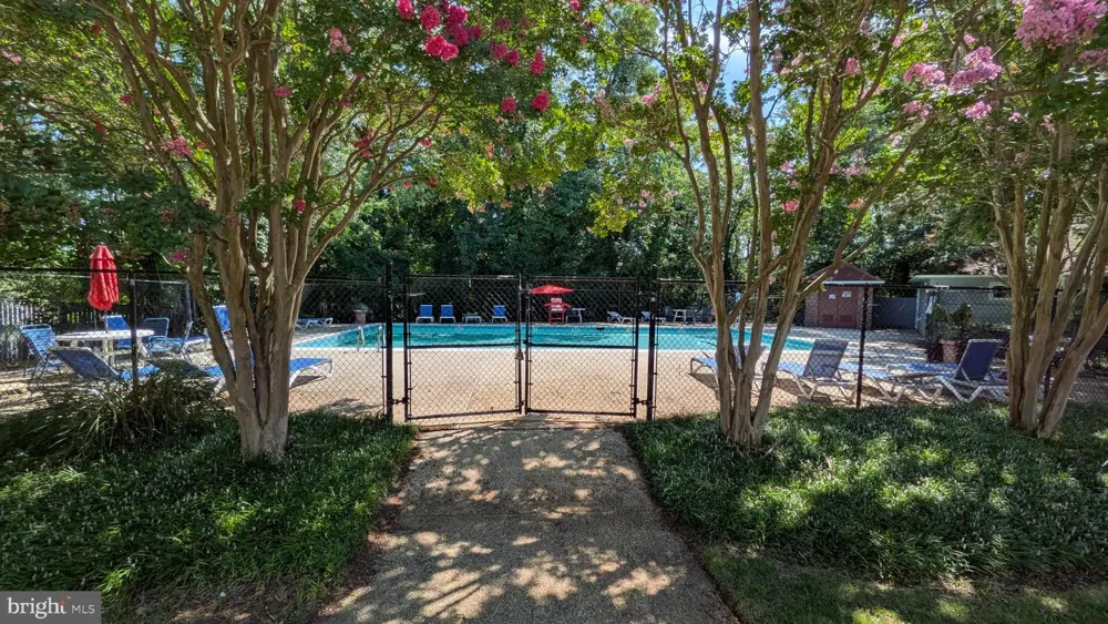1144 LAKE HERON DRIVE #2B Annapolis, MD 21403