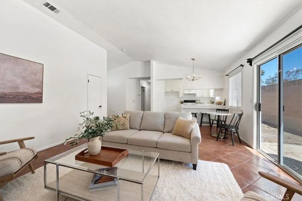 2240 Hanover Way Santa Maria, CA 93458
