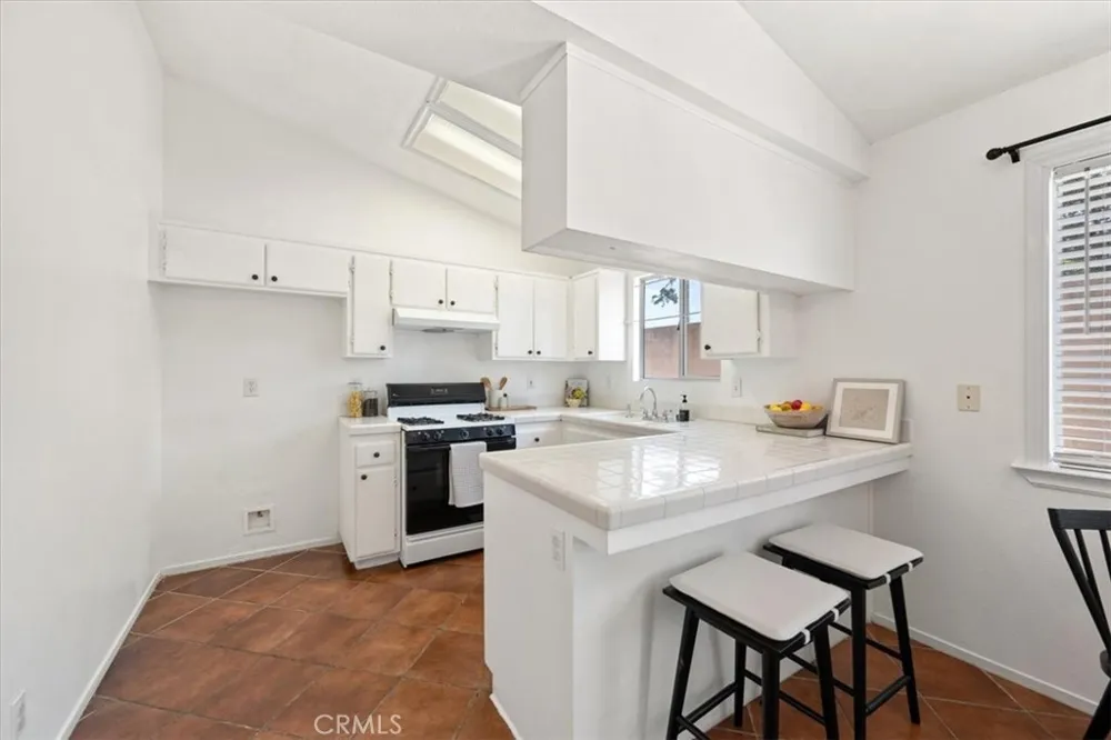 2240 Hanover Way Santa Maria, CA 93458