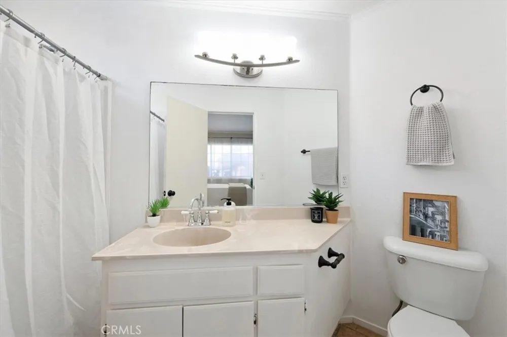 2240 Hanover Way Santa Maria, CA 93458