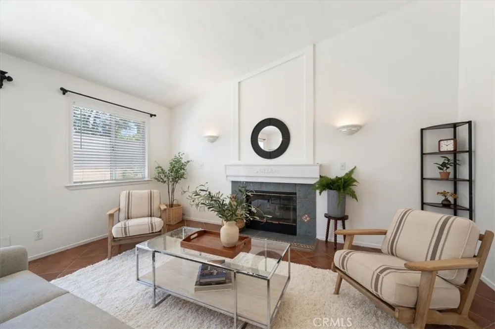 2240 Hanover Way Santa Maria, CA 93458
