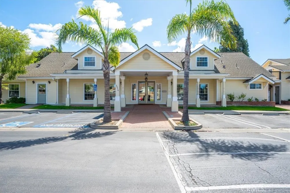 2240 Hanover Way Santa Maria, CA 93458