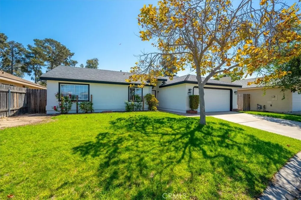 2240 Hanover Way Santa Maria, CA 93458