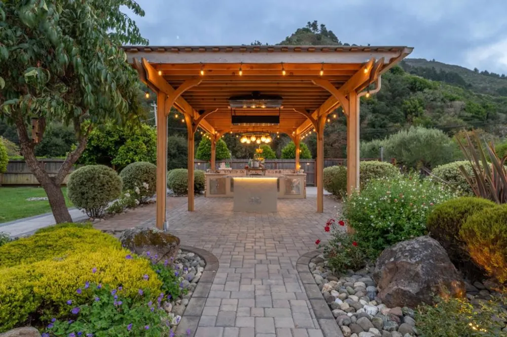 27550 Schulte Road Carmel, CA 93923