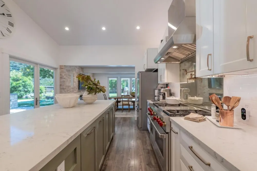 27550 Schulte Road Carmel, CA 93923