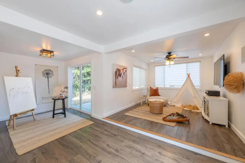 27550 Schulte Road Carmel, CA 93923