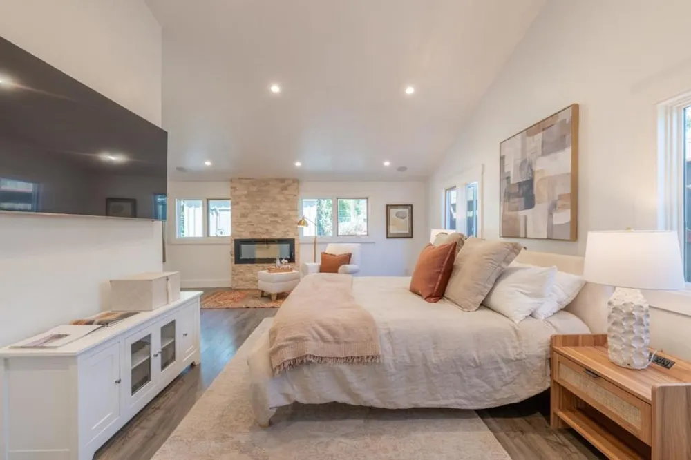 27550 Schulte Road Carmel, CA 93923