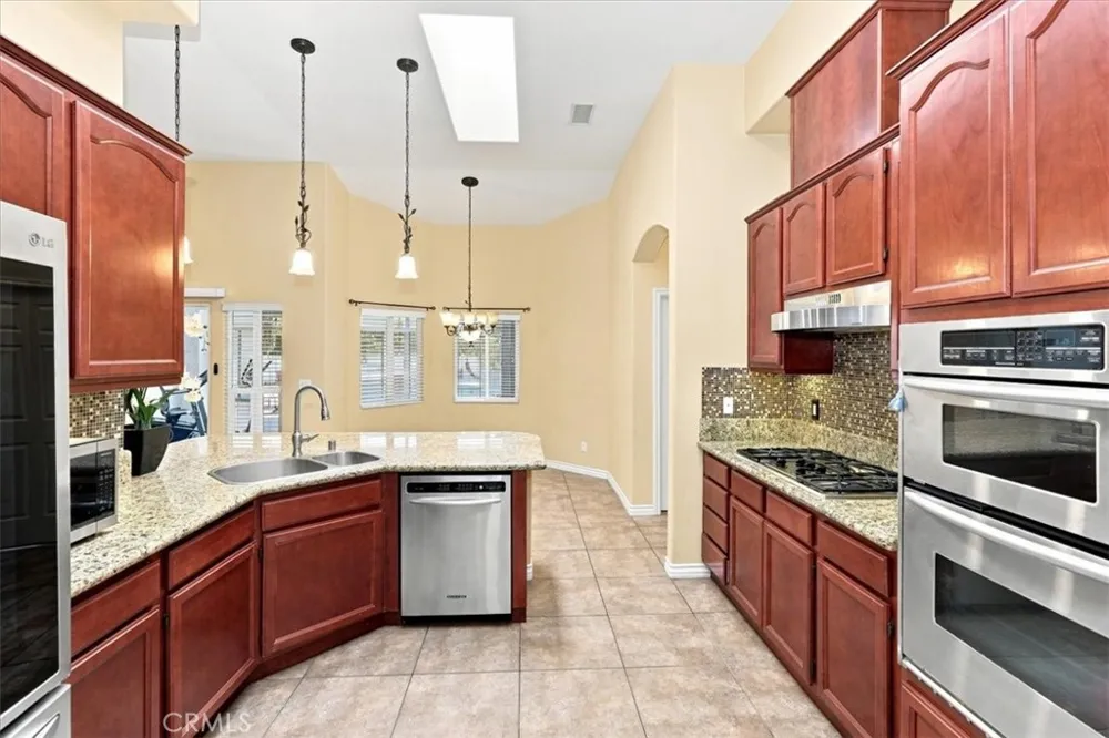 23044 Grand Terrace Grand Terrace, CA 92313