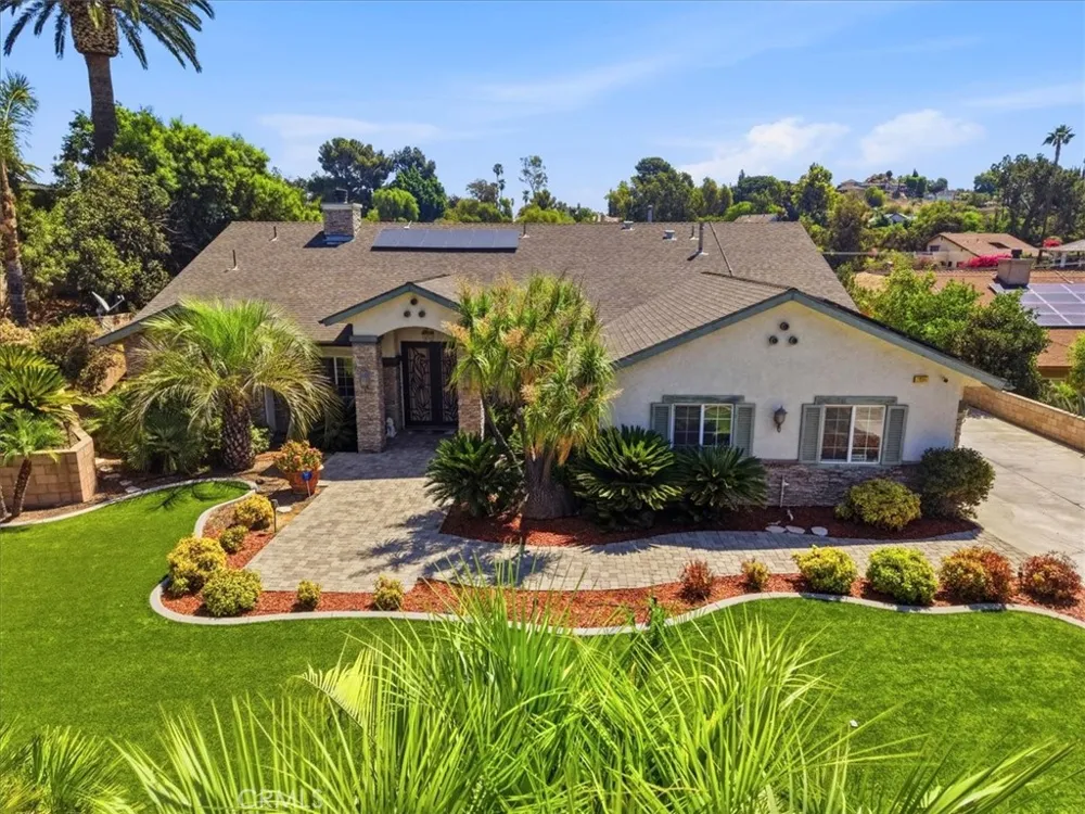 23044 Grand Terrace Grand Terrace, CA 92313