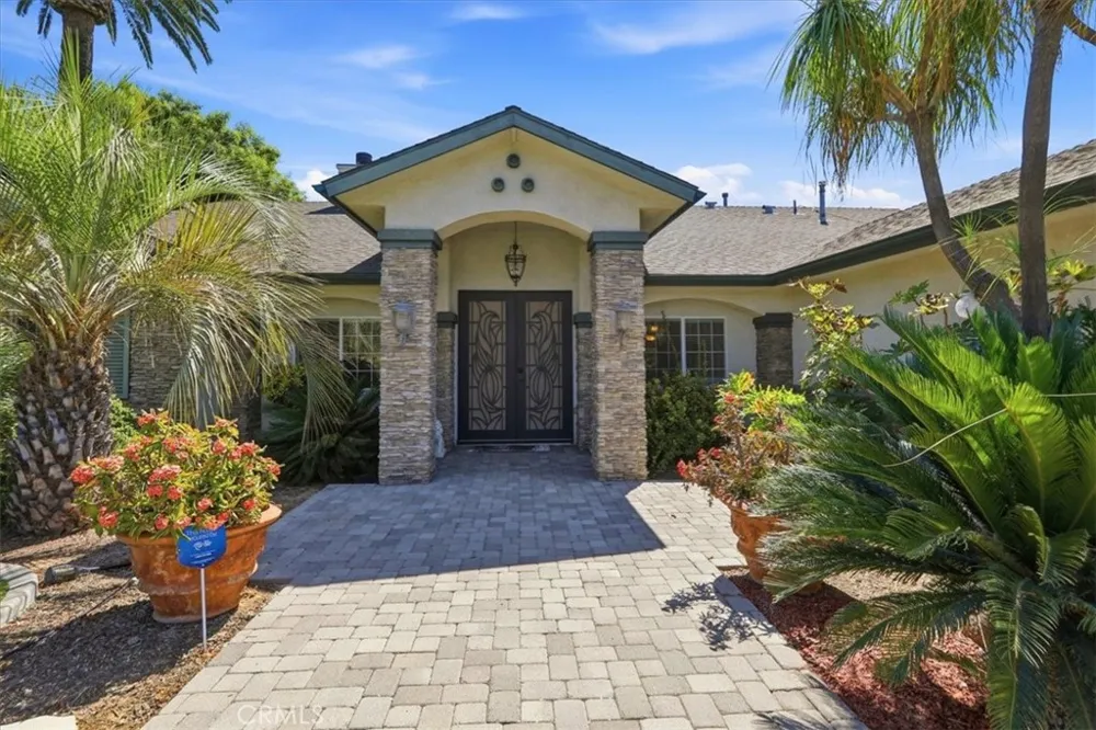 23044 Grand Terrace Grand Terrace, CA 92313
