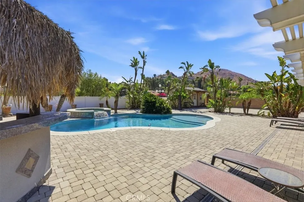 23044 Grand Terrace Grand Terrace, CA 92313