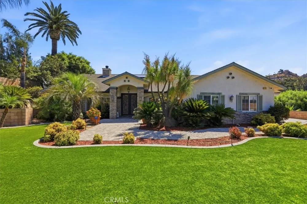 23044 Grand Terrace Grand Terrace, CA 92313