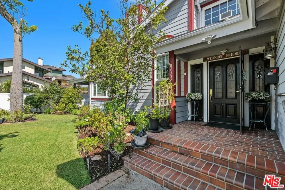 2353 W 230th Place Torrance, CA 90501