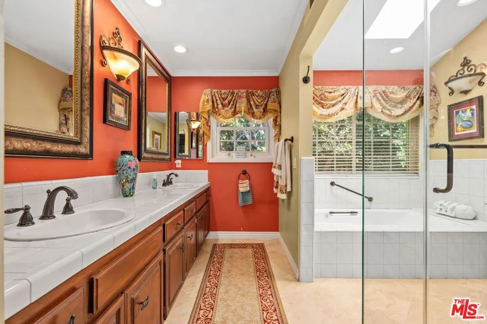 2353 W 230th Place Torrance, CA 90501