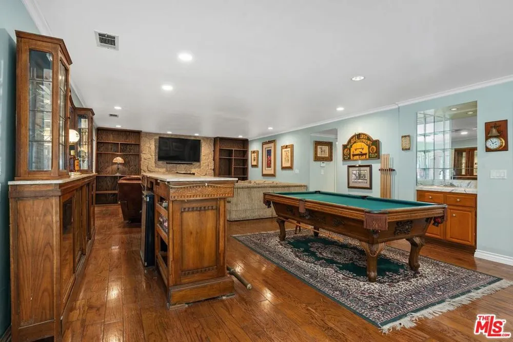 2353 W 230th Place Torrance, CA 90501