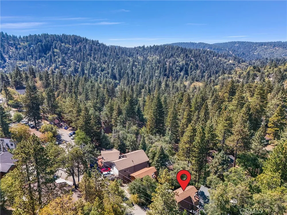 32794 Cougar Lane Arrowbear, CA 92382